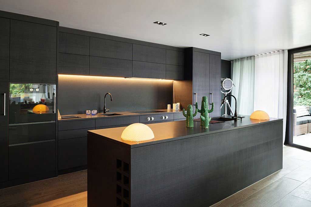 black theme kitchen in sydney