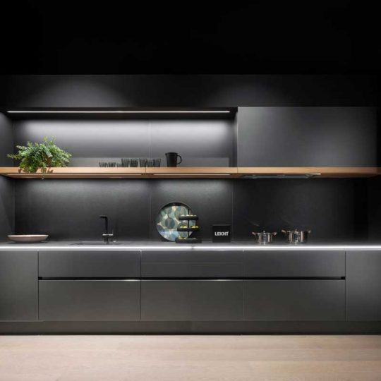 black theme kitchen designs